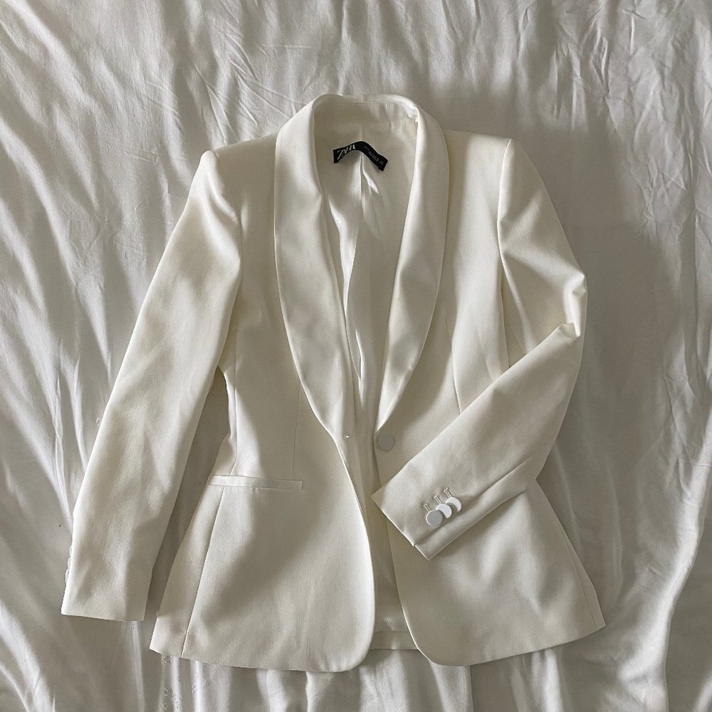 Zara White Blazed